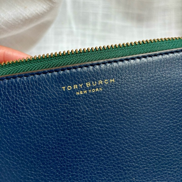 TORY BURCH Continental Perry Zip Around Color Block Wallet 58110-0819 - Picture 5 of 6